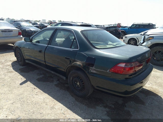 1998 HONDA ACCORD SDN LX VIN: 1HGCG5649WA243195