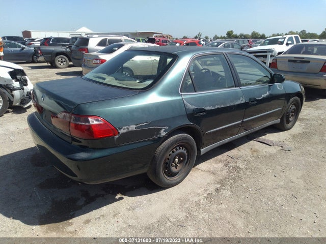1998 HONDA ACCORD SDN LX VIN: 1HGCG5649WA243195