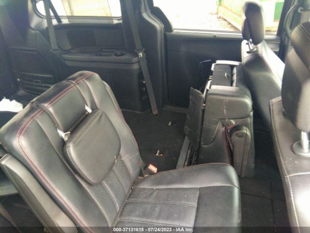 2C4RDGEGXGR399512 Dodge Grand Caravan R/t