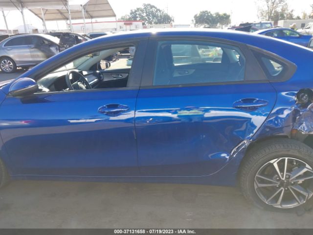 3KPF24AD4NE467675 KIA Forte Lxs