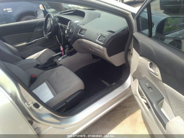 19XFB2F52FE084518 Honda Civic Sedan Lx