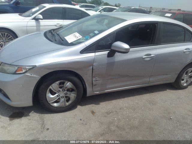 19XFB2F52FE084518 Honda Civic Sedan Lx
