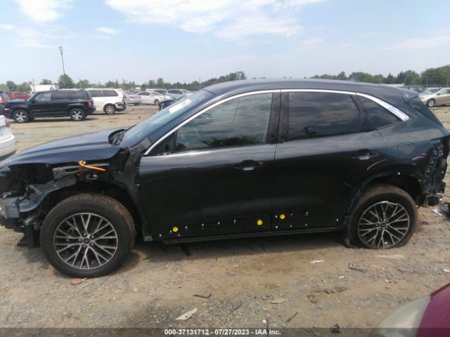 1FMCU0EZ4NUB70589 Ford Escape Se Plug-in Hybrid