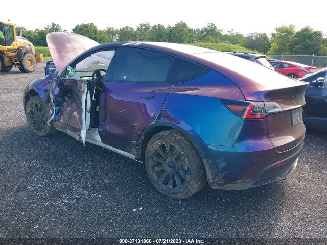 5YJYGDEE4MF085040 Tesla Model Y Long Range