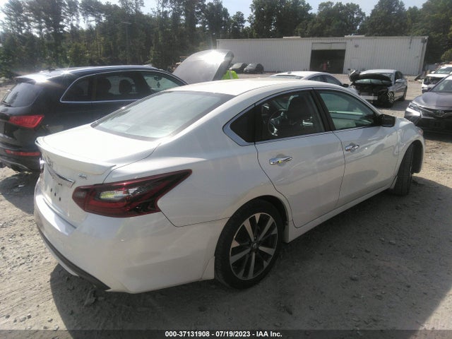 2017 NISSAN ALTIMA 2.5 SR VIN: 1N4AL3AP5HC485471