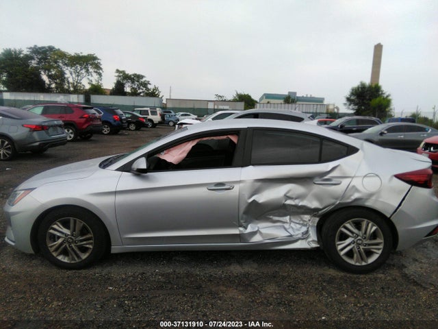 2019 HYUNDAI ELANTRA SEL VIN: 5NPD84LF9KH412280