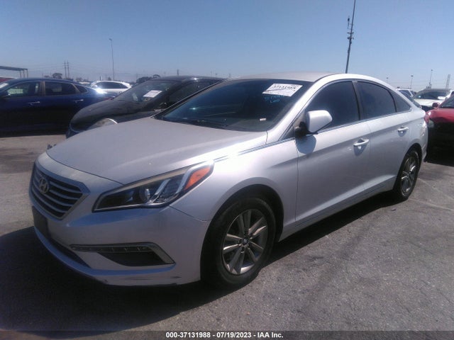 Hyundai Sonata 2.4l Se 2015 5NPE24AF3FH002458 Image 2