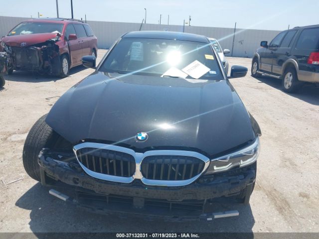 3MW5R1J01M8C14021 BMW 3 Series 330i