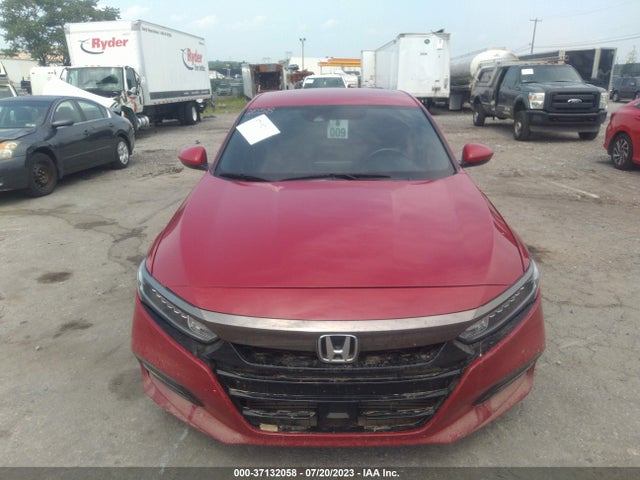 2018 Honda Accord, VIN: 1HGCV1F36JA177705