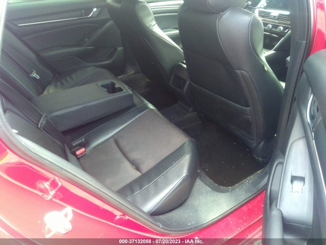2018 Honda Accord, VIN: 1HGCV1F36JA177705