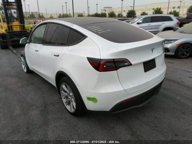 7SAYGDEE0NA021966 Tesla Model Y Long Range