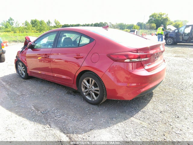 2017 HYUNDAI ELANTRA SE VIN: 5NPD84LFXHH107329