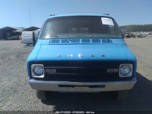 1977 DODGE TRADESMAN VIN: B21BF7X212235