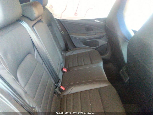 WVWFB7CD1NW132877 Volkswagen Golf R
