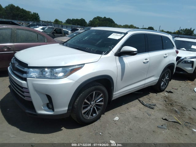 2018 TOYOTA HIGHLANDER XLE VIN: 5TDKZRFH9JS531115