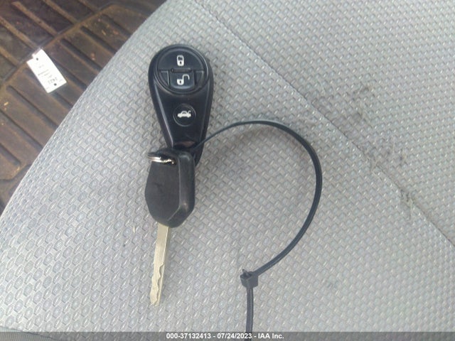2011 SUBARU FORESTER 2.5X PREMIUM VIN: JF2SHADC7BH753705