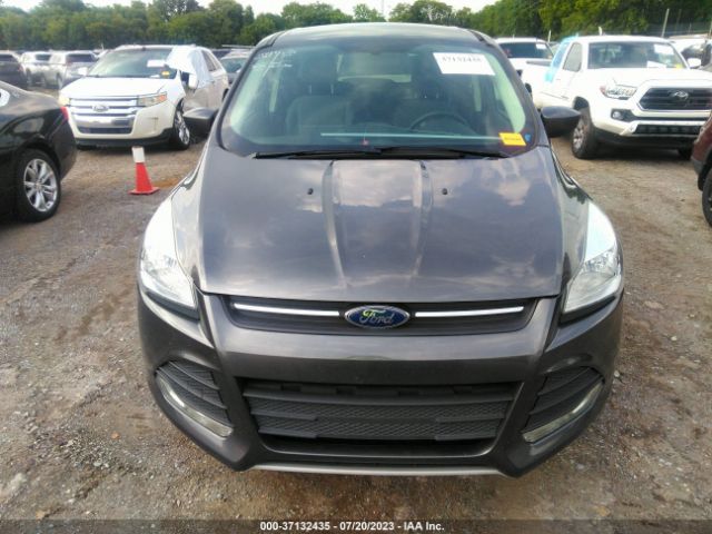 1FMCU0GX9FUC90577 Ford ESCAPE SE