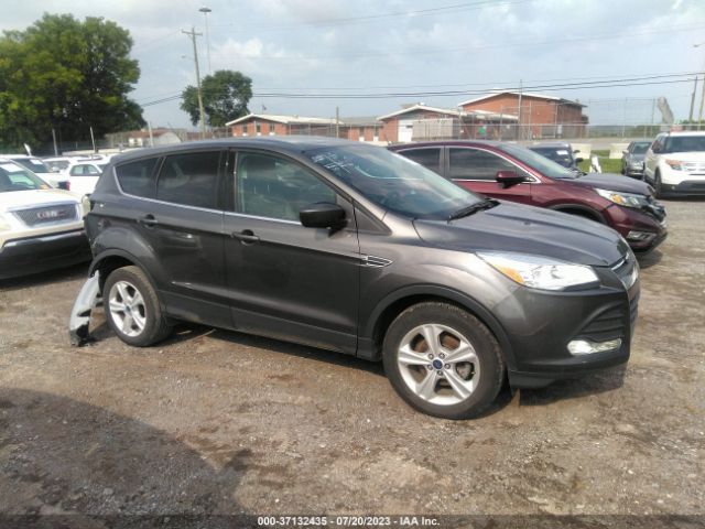 1FMCU0GX9FUC90577 Ford ESCAPE SE