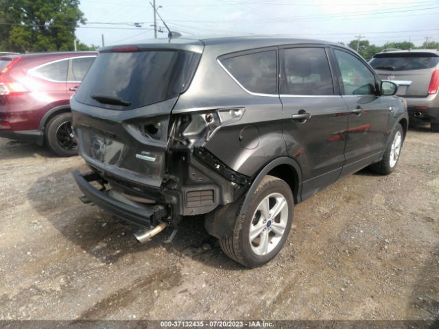 1FMCU0GX9FUC90577 Ford ESCAPE SE