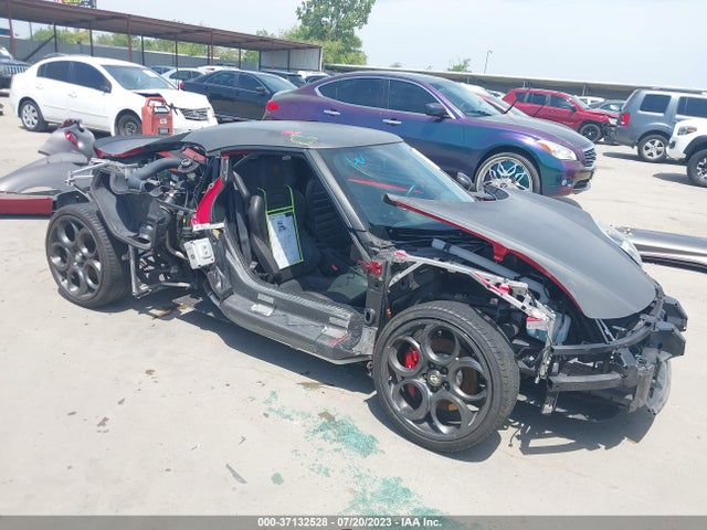 2015 Alfa Romeo 4C, VIN: ZARBAAA49FM160429
