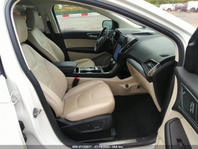 2FMPK4K90NBA10136 Ford Edge Titanium