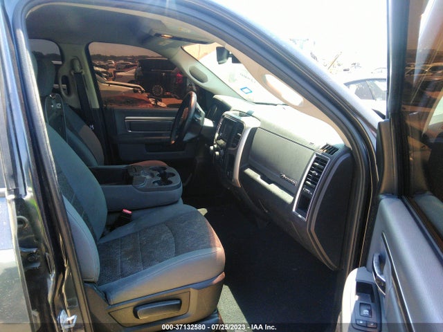 2018 RAM 1500 BIG HORN VIN: 1C6RR6GT7JS149275