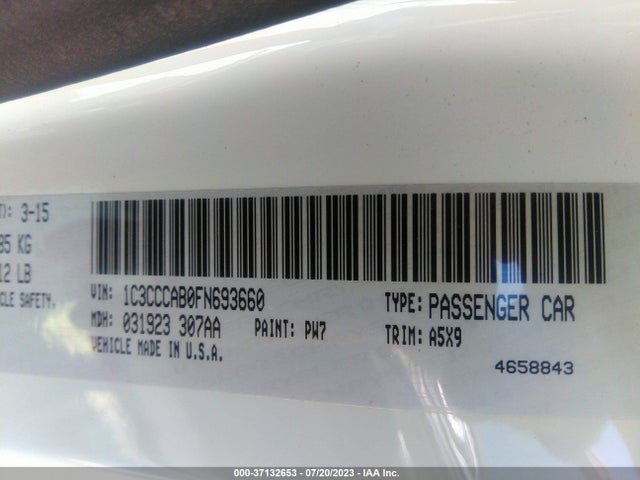 1C3CCCAB0FN693660 Chrysler 200 Limited