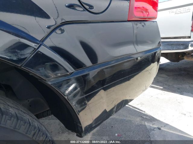 1FMJU1HT1GEF12064 Ford Expedition Xlt