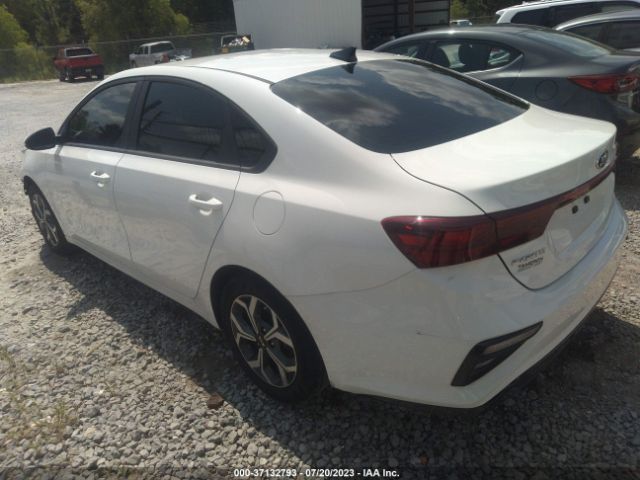 3KPF24ADXME376828 KIA Forte Lxs