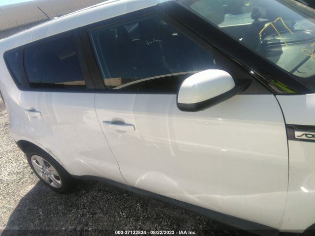 KNDJP3A5XJ7575176 KIA SOUL +