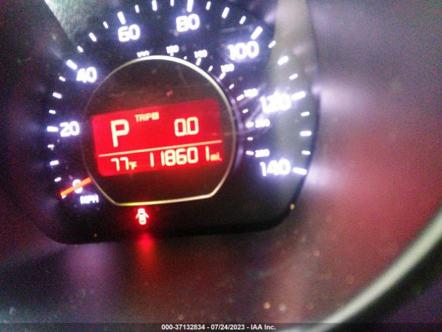 KNDJP3A5XJ7575176 KIA SOUL +