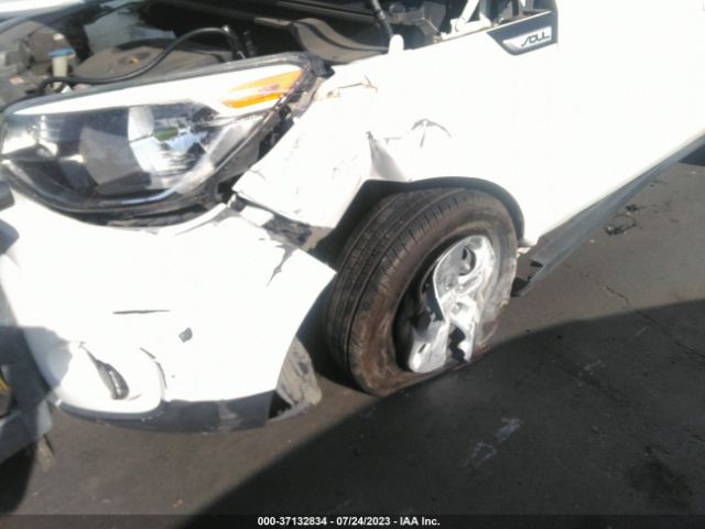 KNDJP3A5XJ7575176 KIA SOUL +