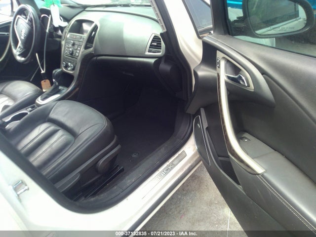 1G4PS5SK3E4177786 Buick Verano Leather Group