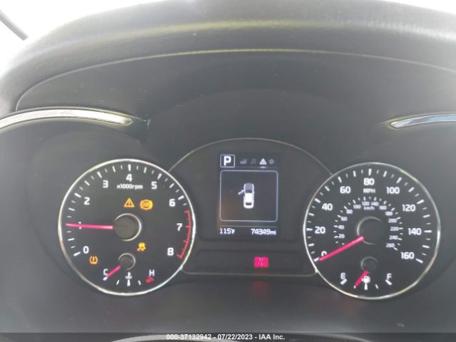 3KPFL4A72JE186055 KIA FORTE S