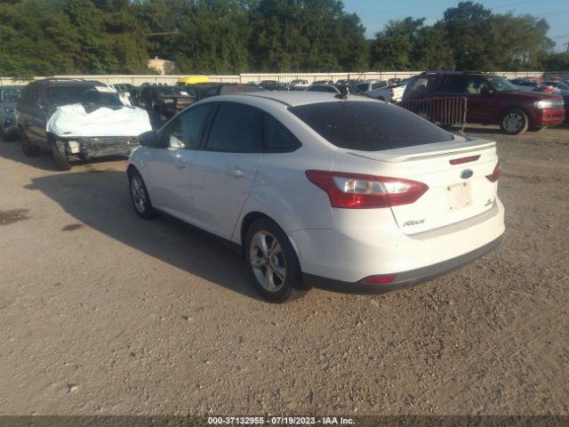 1FADP3F2XEL171471 Ford FOCUS SE