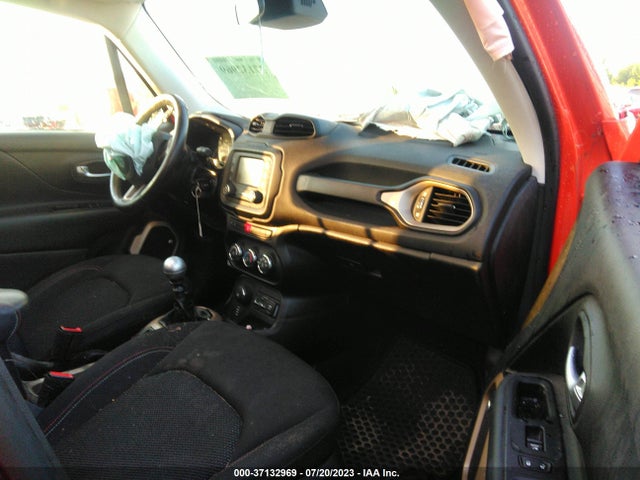 ZACCJBBW2GPD86139 Jeep Renegade 75th Anniversary