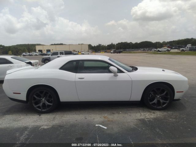 2C3CDZAG2JH232845 Dodge Challenger Sxt Plus