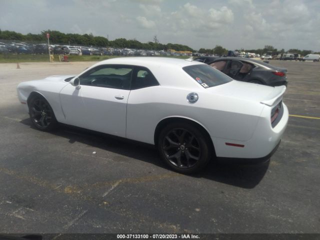 2C3CDZAG2JH232845 Dodge Challenger Sxt Plus