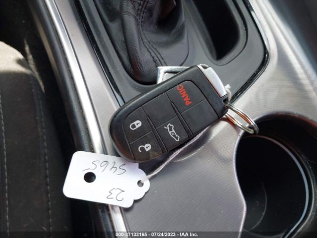 2C3CDZAG5MH520881 Dodge Challenger Sxt