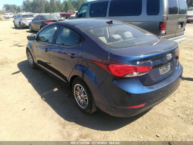 2016 HYUNDAI ELANTRA SE VIN: 5NPDH4AE4GH701133
