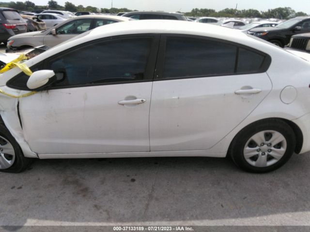 3KPFL4A71HE014061 KIA FORTE LX