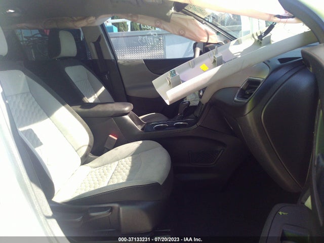Chevrolet EQUINOX LS 2018 2GNAXHEV9J6274042 Image 11
