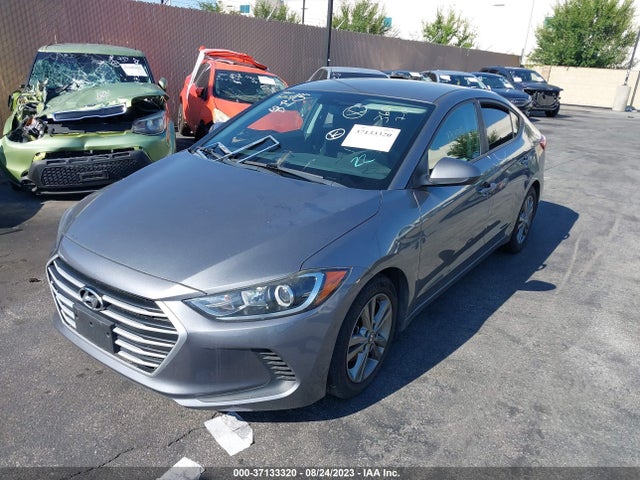 2018 HYUNDAI ELANTRA SEL VIN: 5NPD84LF5JH325524