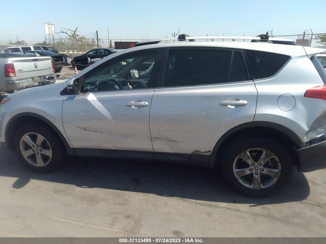Toyota Rav4 Xle 2015 JTMWFREVXFD070348 Image 6