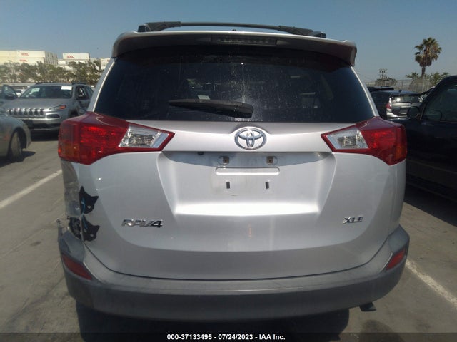 Toyota Rav4 Xle 2015 JTMWFREVXFD070348 Image 8