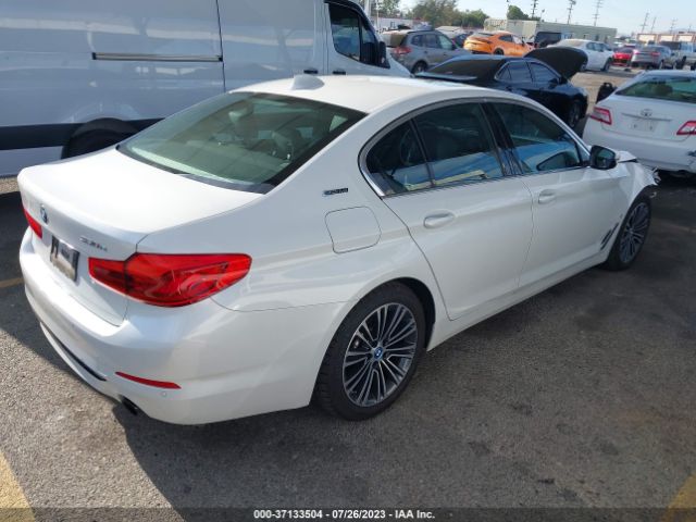 WBAJA9C57KB398986 BMW 5 Series 530e Iperformance