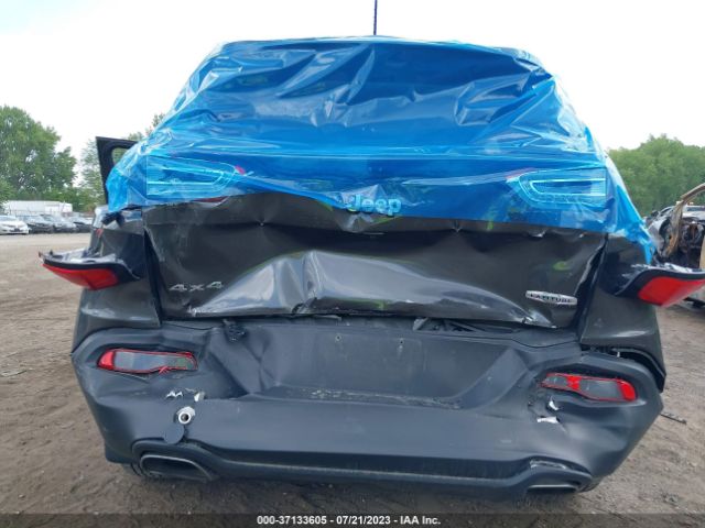 1C4PJMCS7HW576564 Jeep Cherokee Latitude