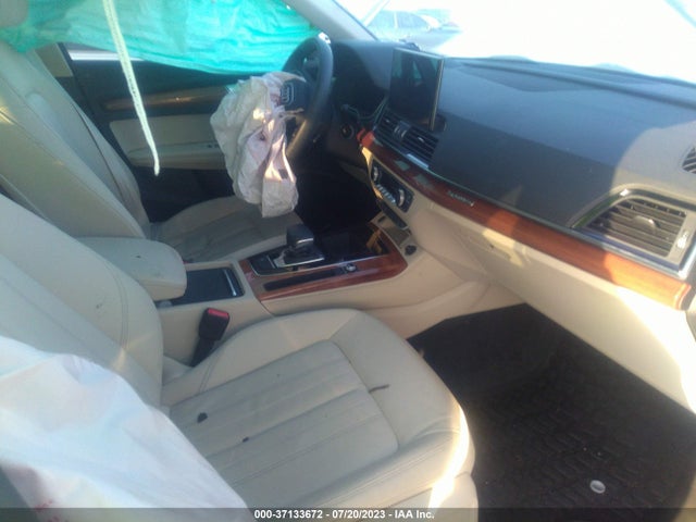 WA1BAAFY0M2043587 Audi Q5 Premium Plus