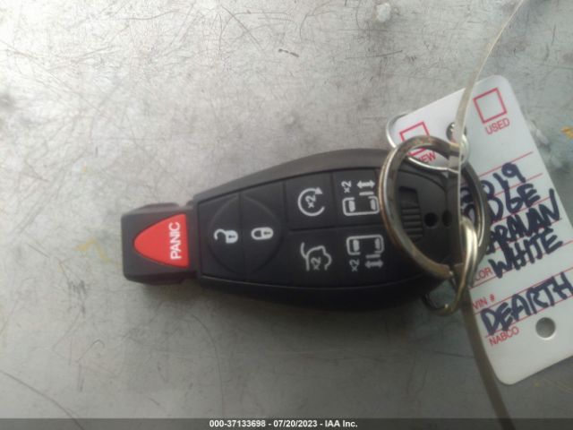 2C4RDGEG6KR556607 Dodge Grand Caravan Gt