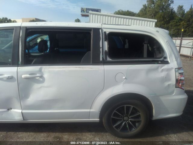 2C4RDGEG6KR556607 Dodge Grand Caravan Gt